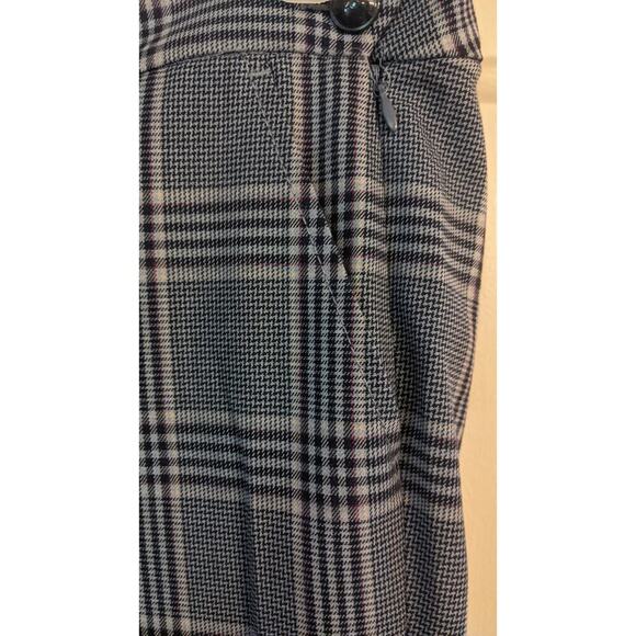 Tommy Hilfiger Grey Plaid Pants, Size 2, Straight Leg, Size Zipper/Button - Picture 3 of 8